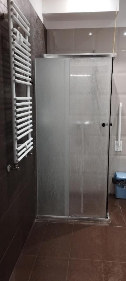 Hostel Alex&Tsa คราคูฟ ภายนอก รูปภาพ